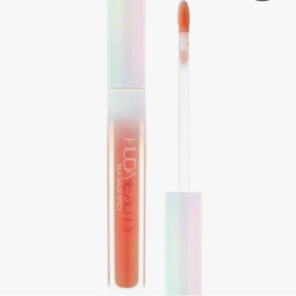 HUDA BEAUTY Other - Huda Beauty Silk Balm Spicy Thermo-plumping Lip Balm 🌶️